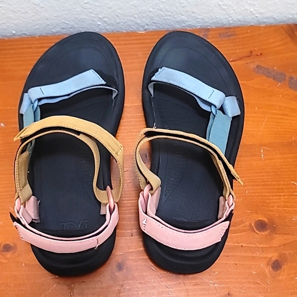 TEVA HURRICANE WOMEN'S XIT2 STRAPPY HIKING WATERPROOF MULTICOLOR SANDAL SIZE 10 - Picture 3 of 11